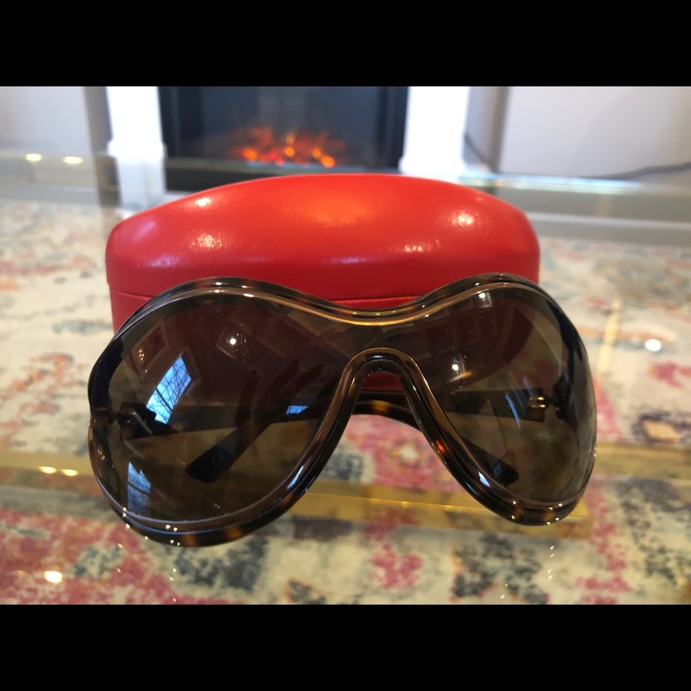 Valentino sunglasses